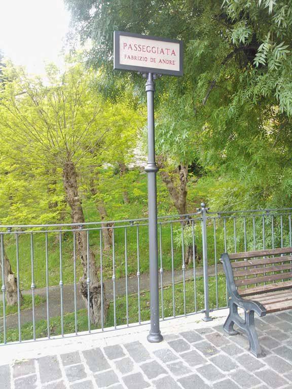 palina acciaio ghisa lastra in marmo.jpg