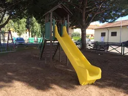 parchi gioco terracina borgo hermada castello strongplast