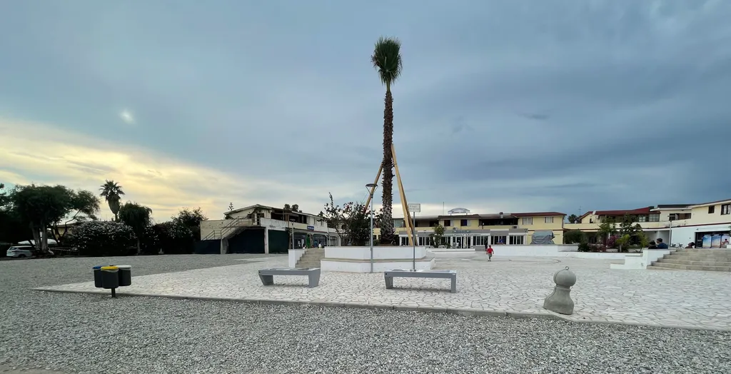 viva full piazza centro storico.jpeg